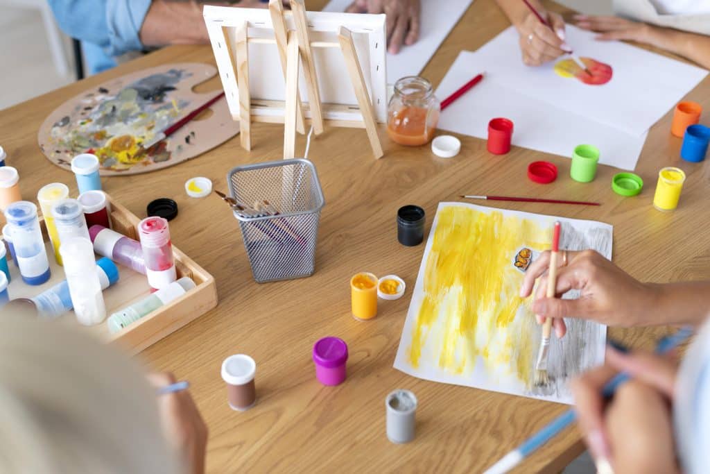 how to start a paint and sip business