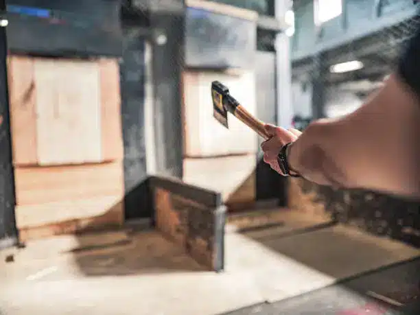 axe throwing business