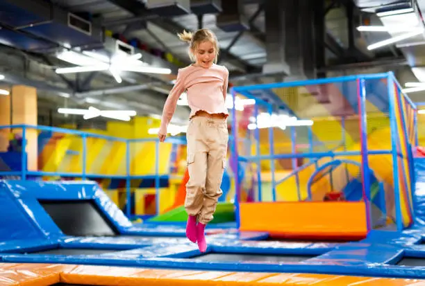 how much does it cost to open a trampoline park